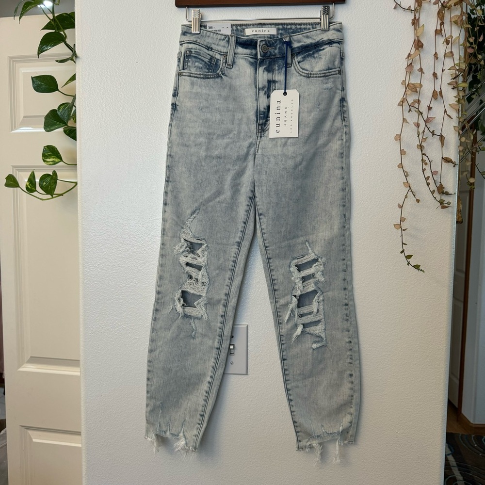 New. Eunina Light Blue Distressed Ankle Jeans